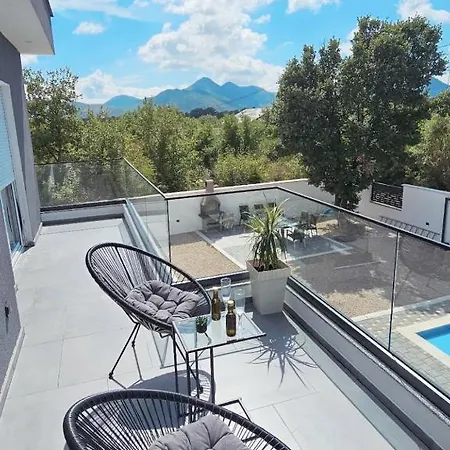 Lux Mia, * Trebinje
